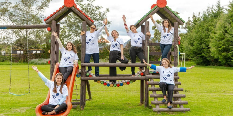 HEI Bogotá team in a photo