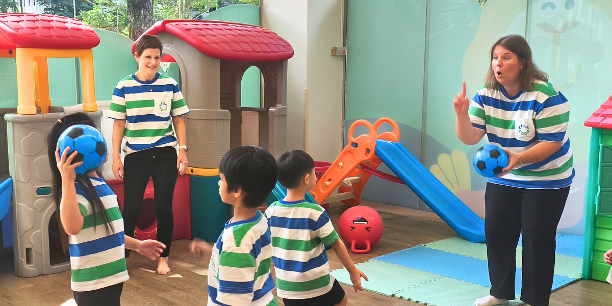 Lillipods Singapore play-based activity with Karoliina